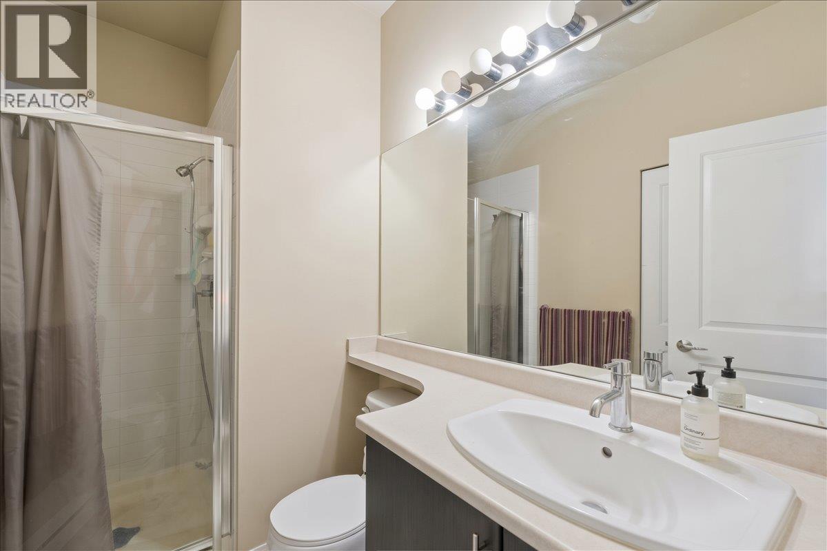 427 9288 Odlin Road Property Photo 17