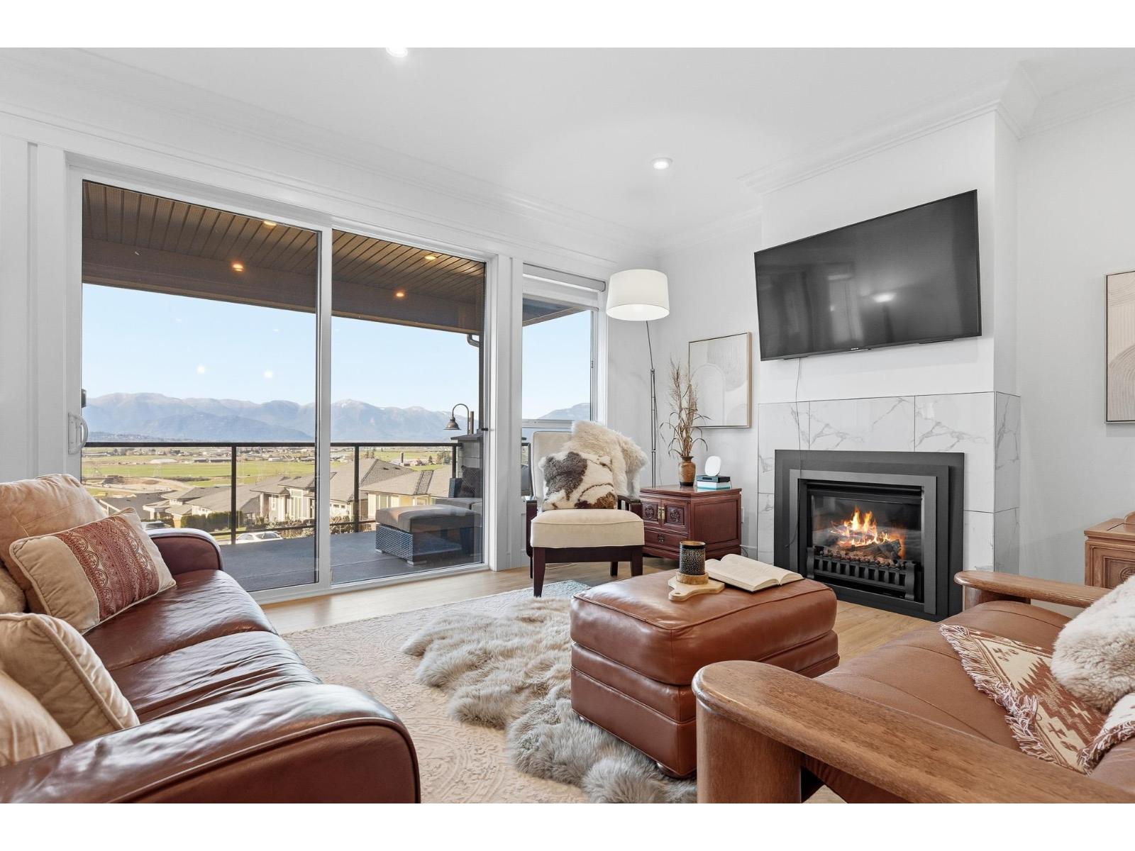 50778 Ledgestone Place #50 Property Photo 3