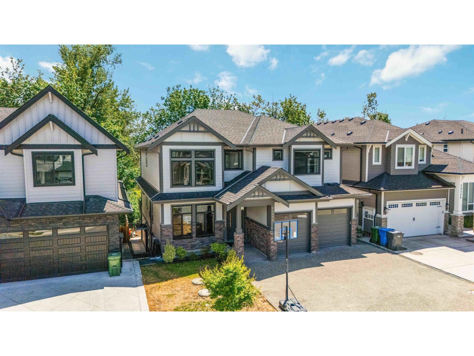 29574 Corvina Court Property Photo 1