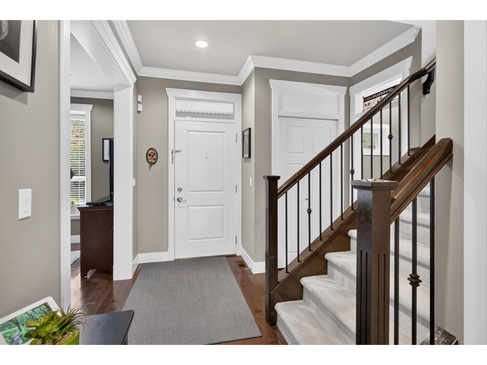 6970 195a Street Property Photo 16