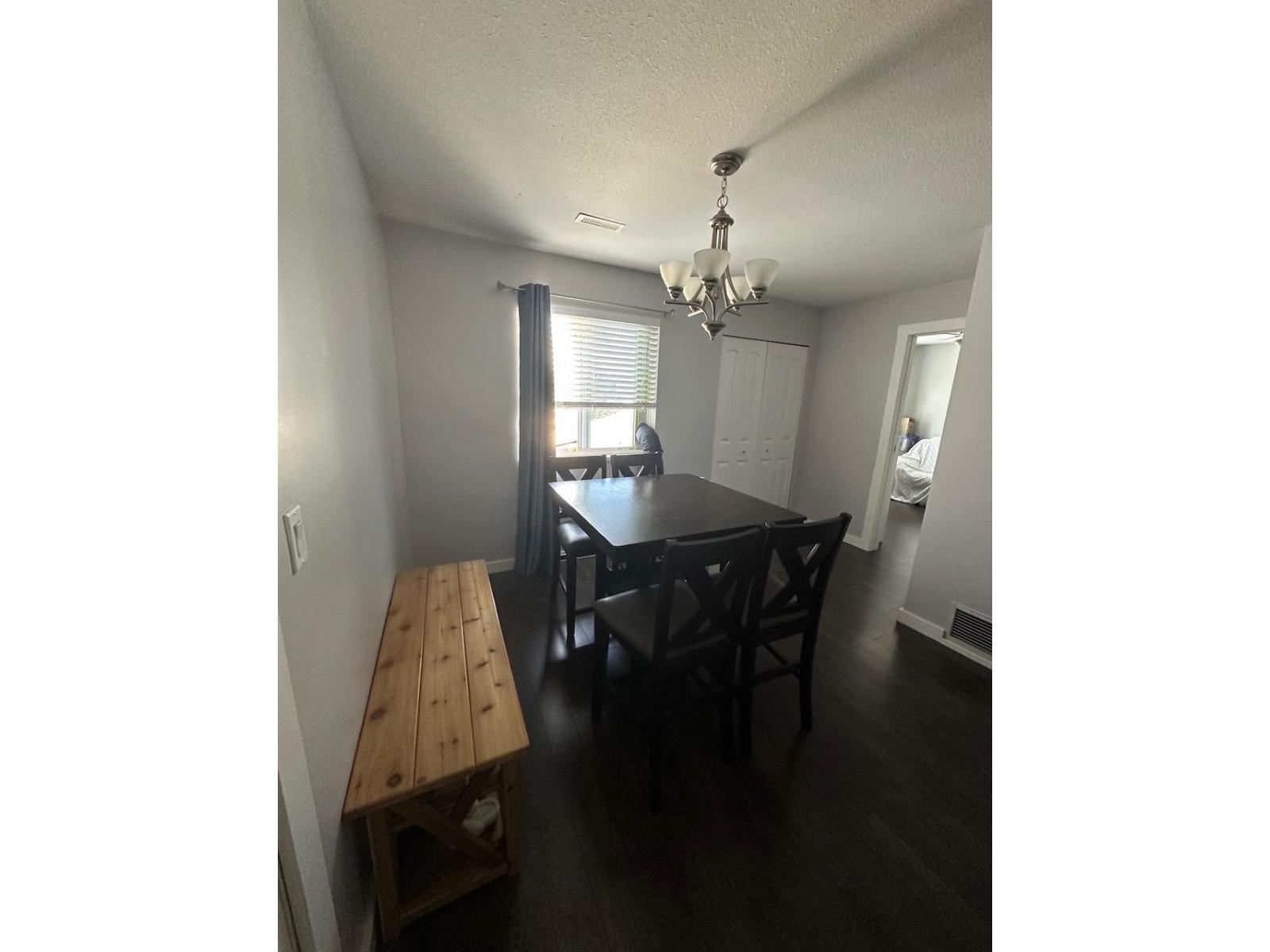 7715 Property Photo 12