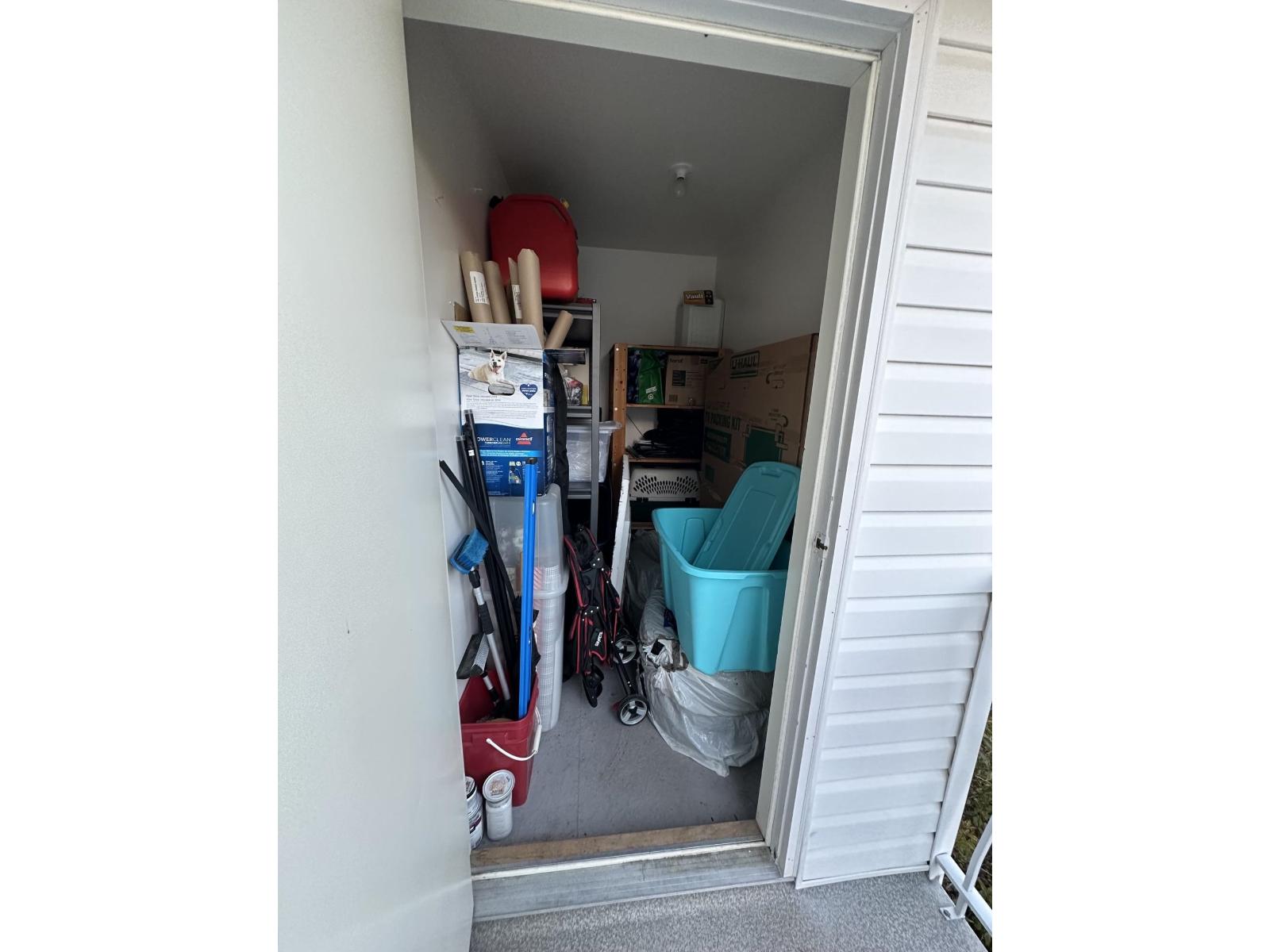 7715 Property Photo 13