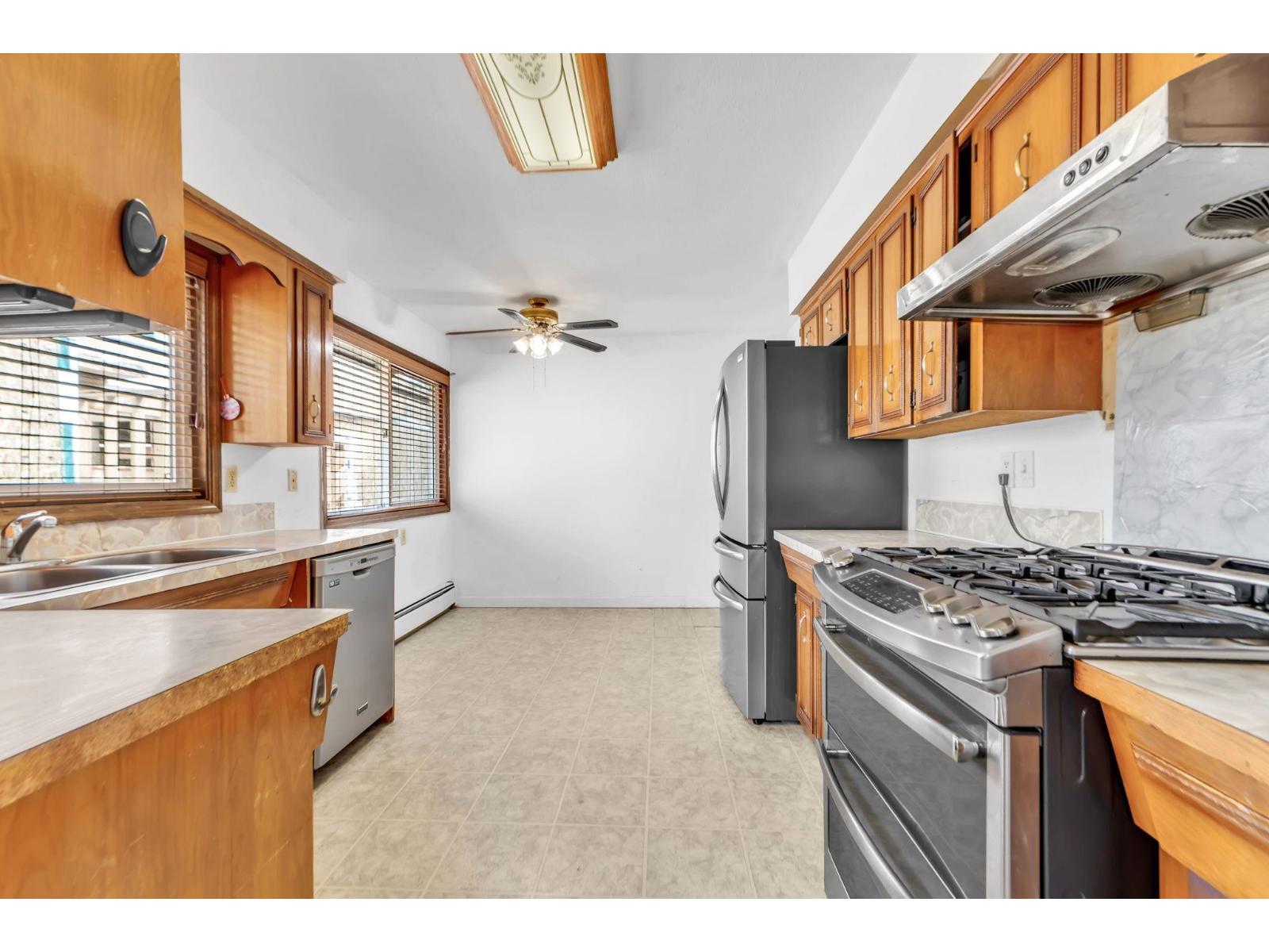 12881 Carluke Crescent Property Photo 11