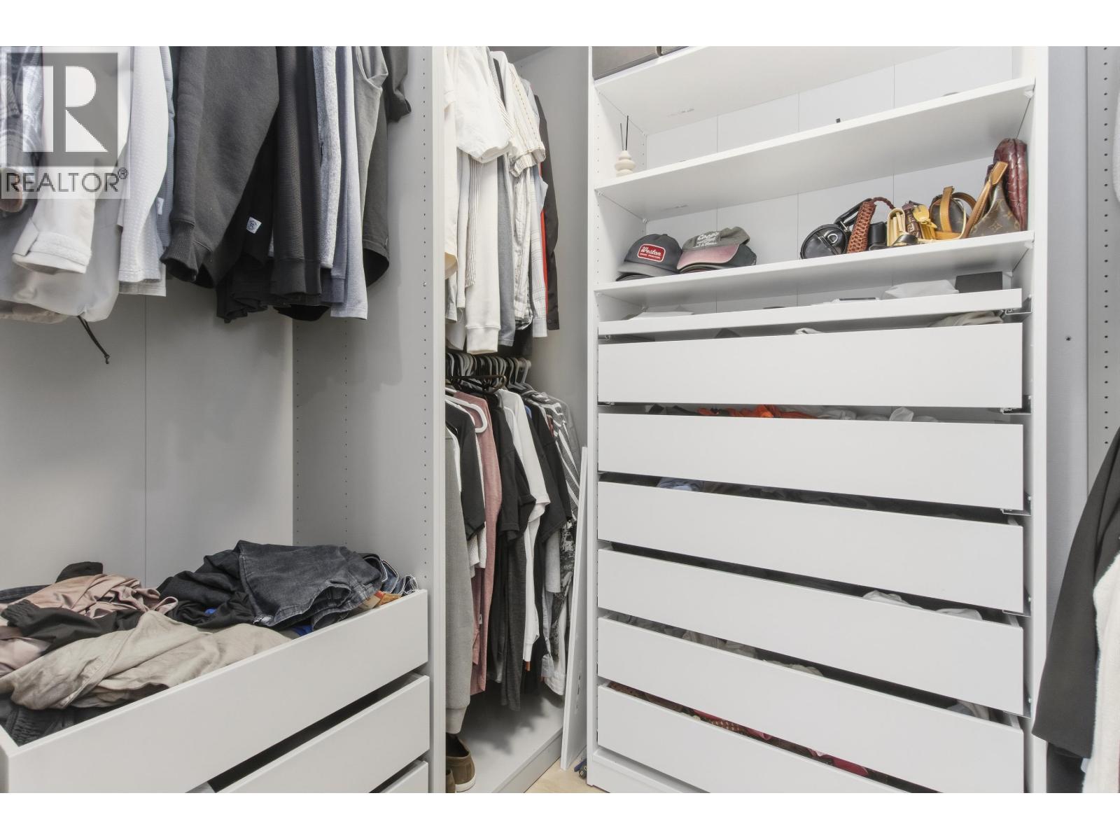 16 40200 Government Road Property Photo 19
