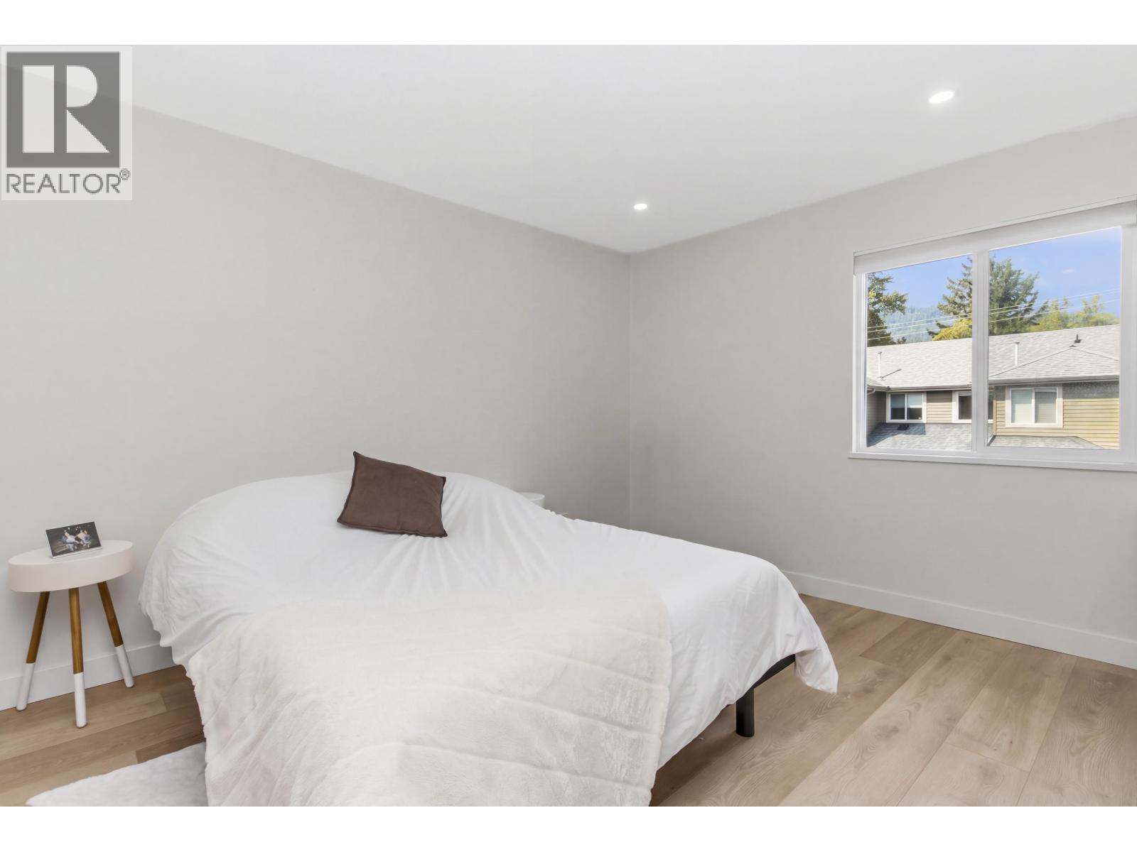 16 40200 Government Road Property Photo 22