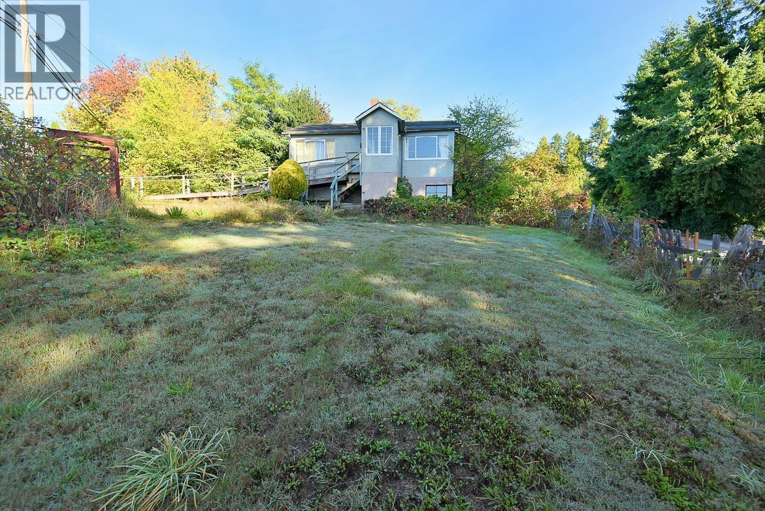 547 N Fletcher Road Property Photo 3