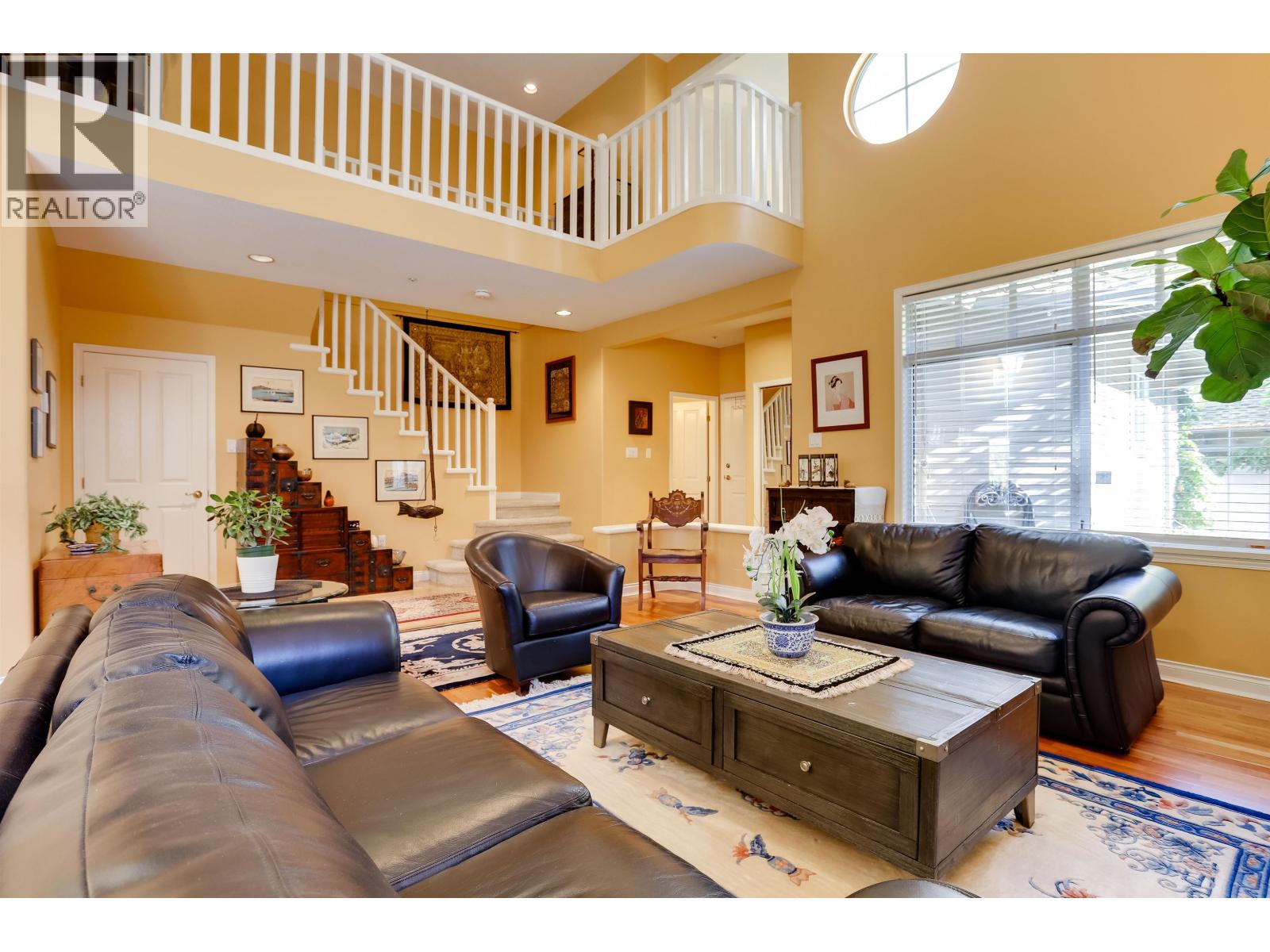 24 5650 Hampton Place Property Photo 6
