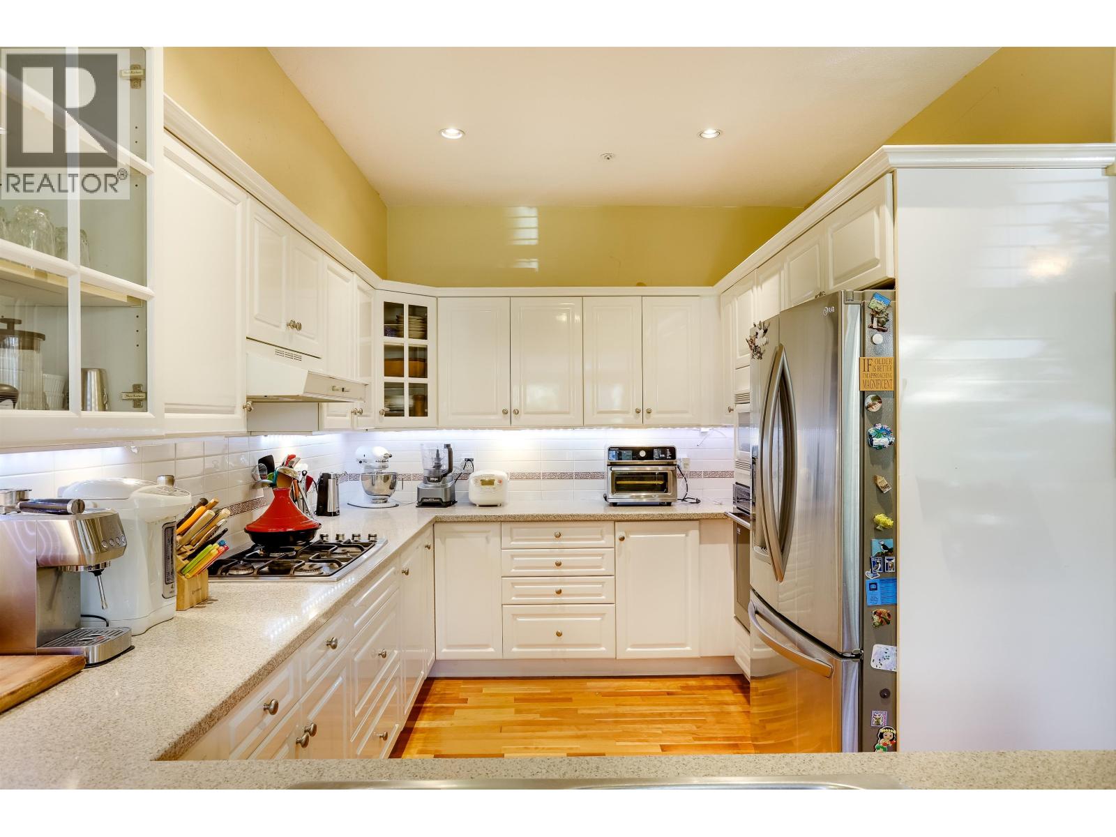24 5650 Hampton Place Property Photo 17