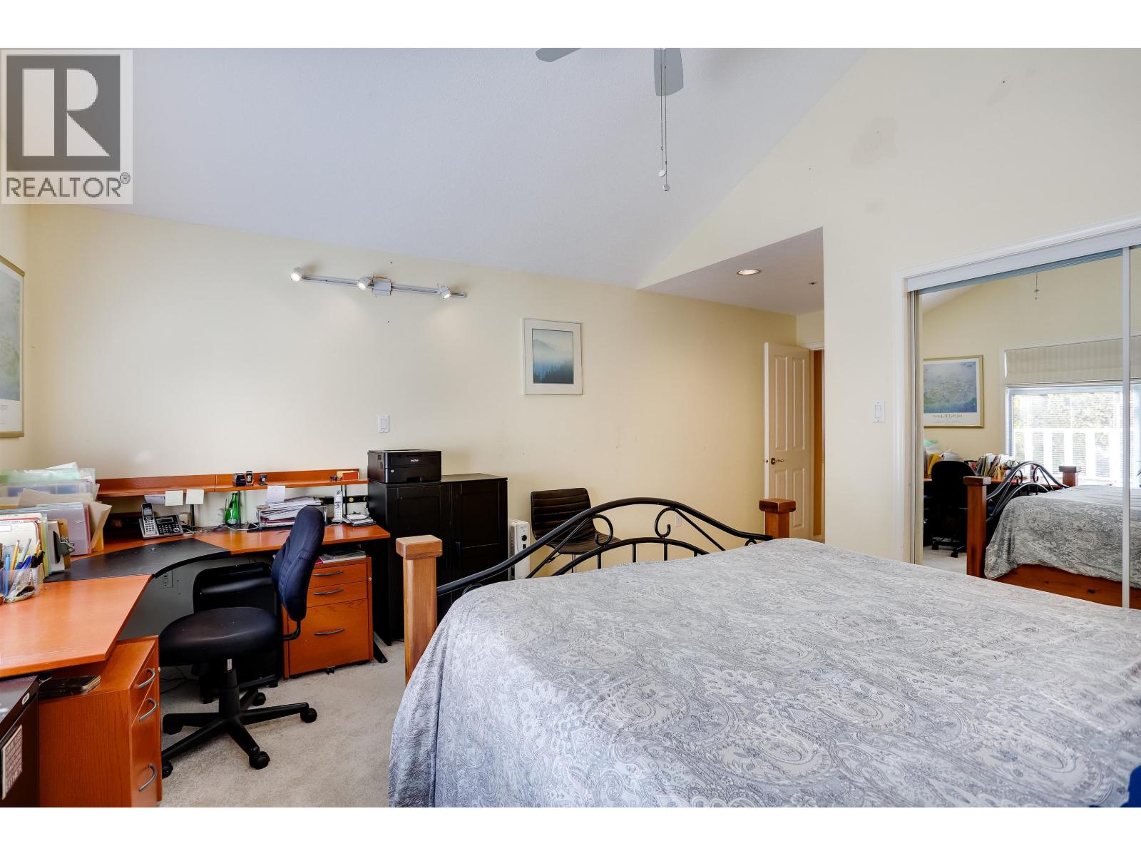 24 5650 Hampton Place Property Photo 25