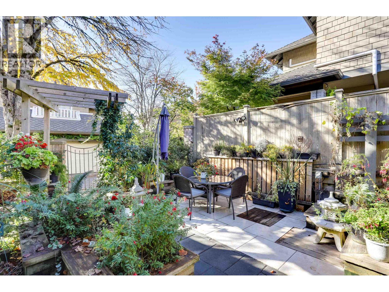 24 5650 Hampton Place Property Photo 34