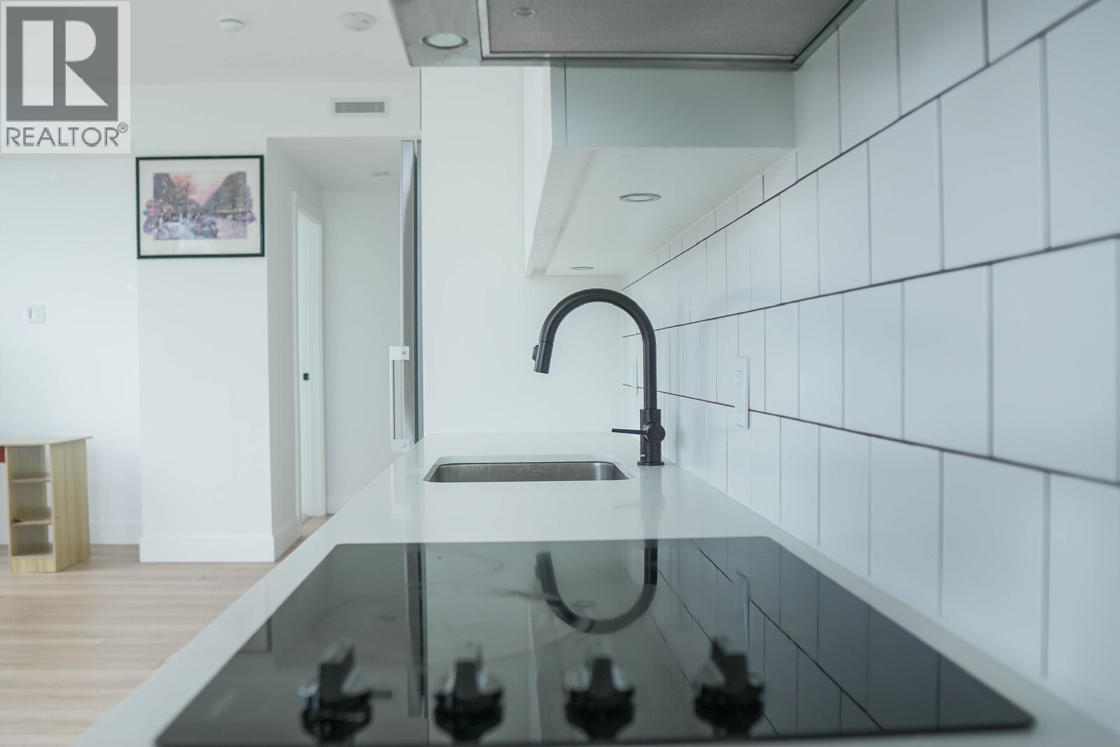 1108 8750 University Crescent Property Photo 6