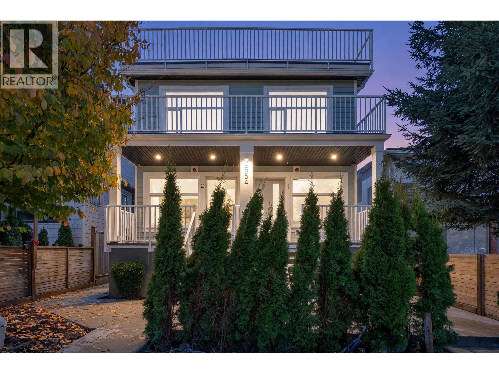 1 2554 Dundas Street Property Photo 1