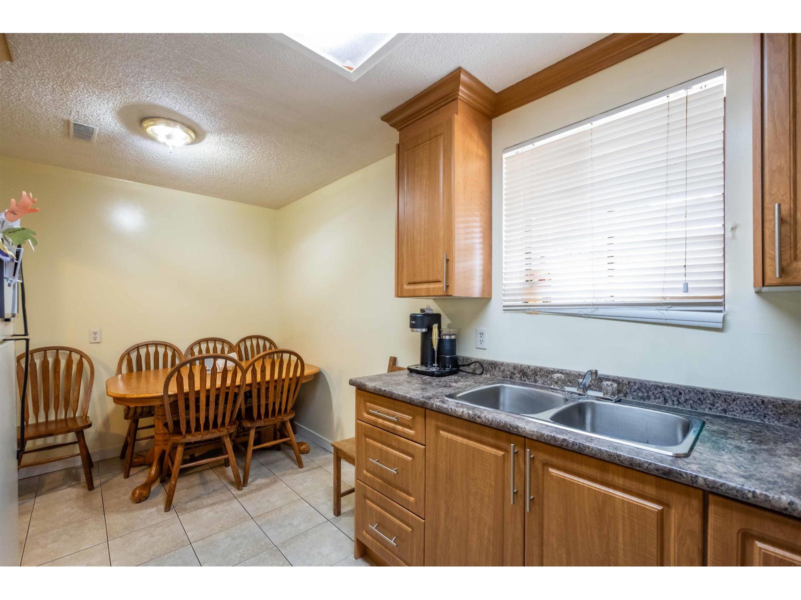 13389 Crestview Drive Property Photo 17