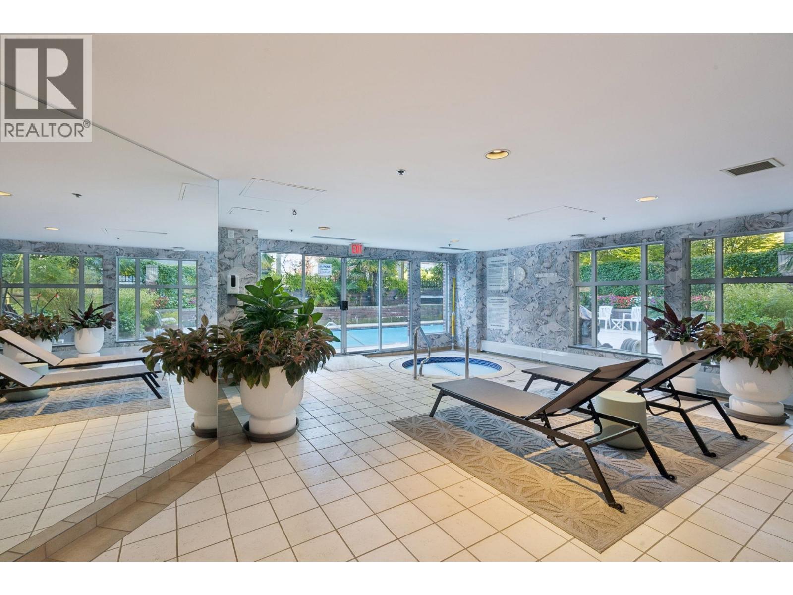 1403 1010 Burnaby Street Property Photo 22