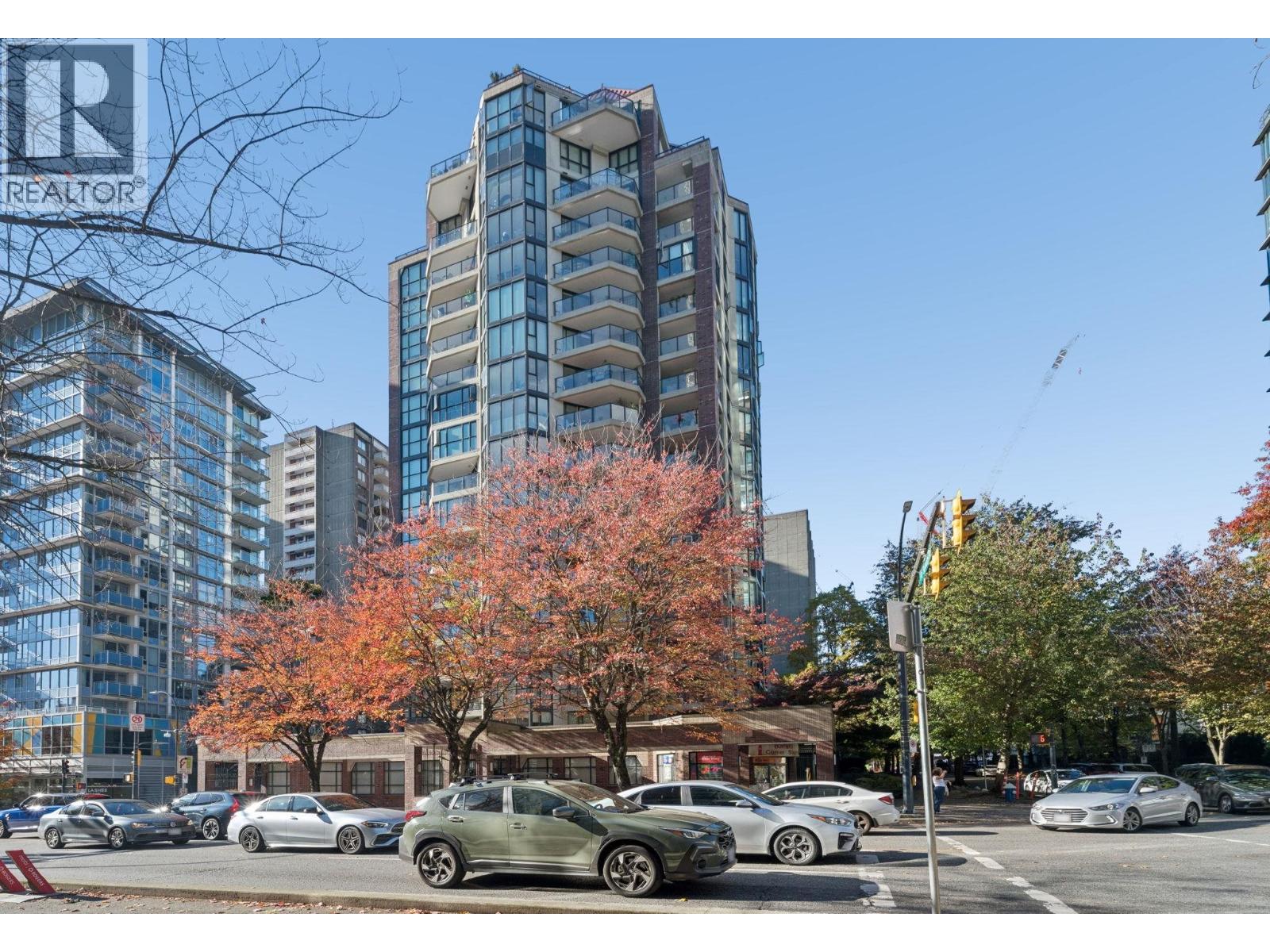 1403 1010 Burnaby Street Property Photo 30