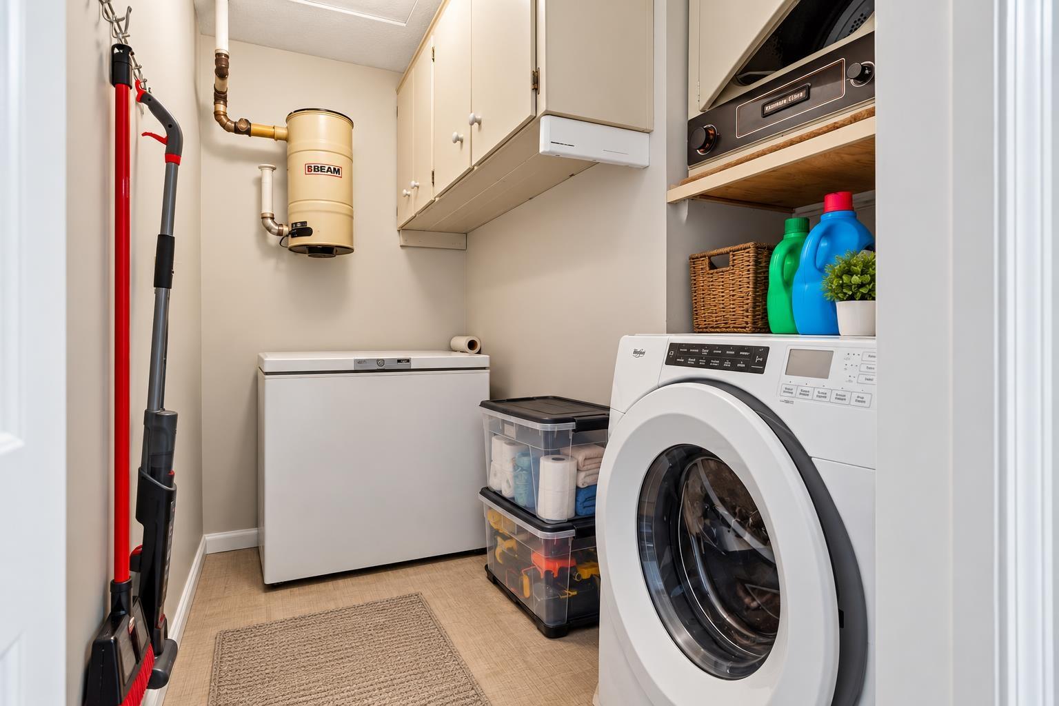 46 6467 197 Street Property Photo 24