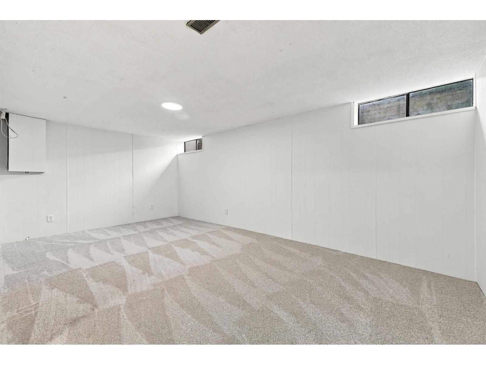 36 10565 153 Street Property Photo 30