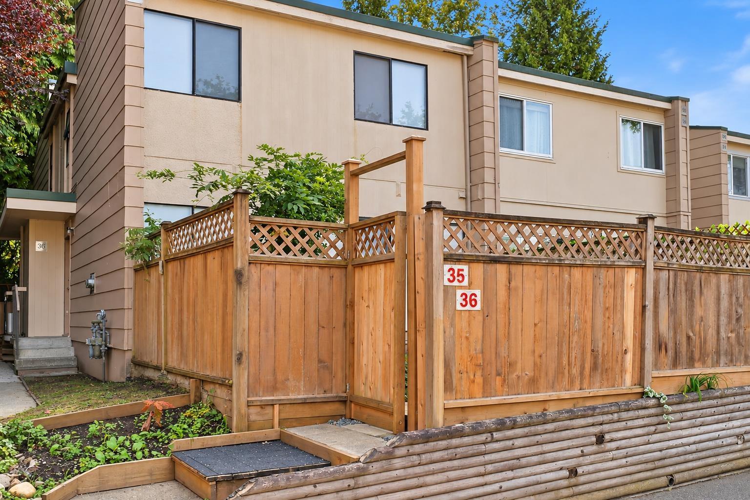 36 10565 153 Street Property Photo 37