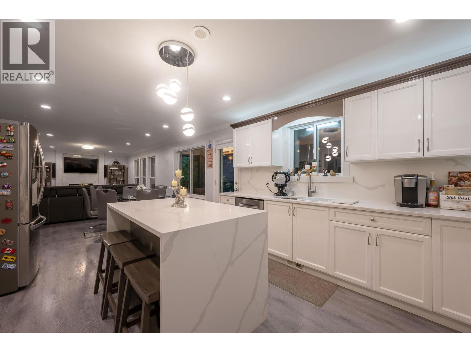 23710 110 Avenue Property Photo 9