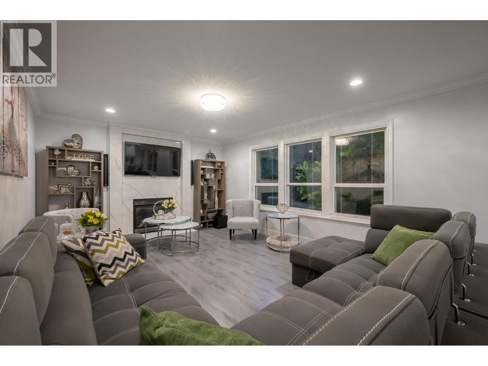 23710 110 Avenue Property Photo 15