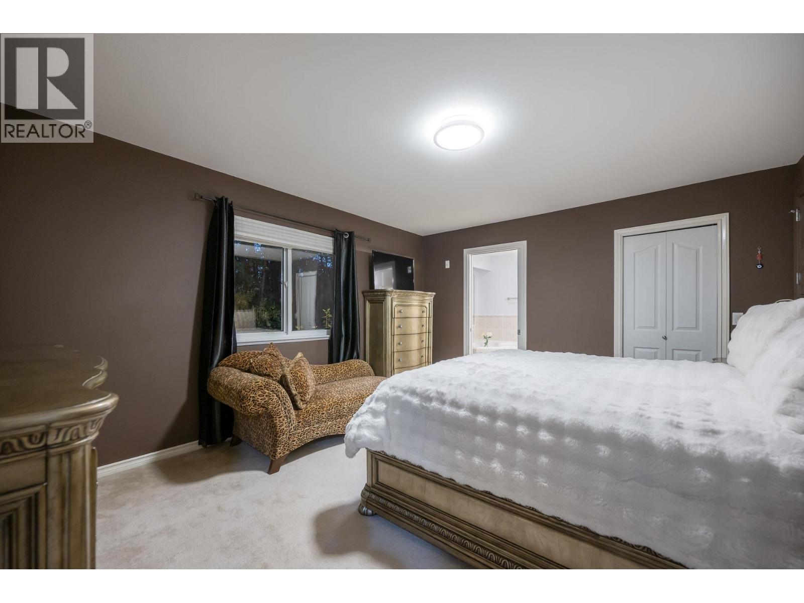 23710 110 Avenue Property Photo 21
