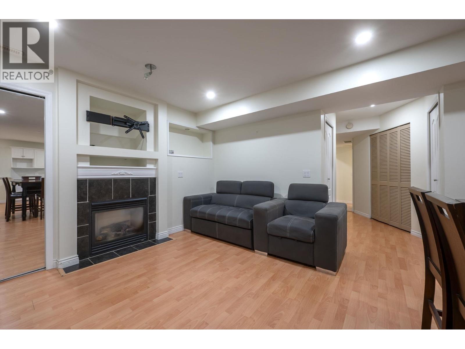23710 110 Avenue Property Photo 29