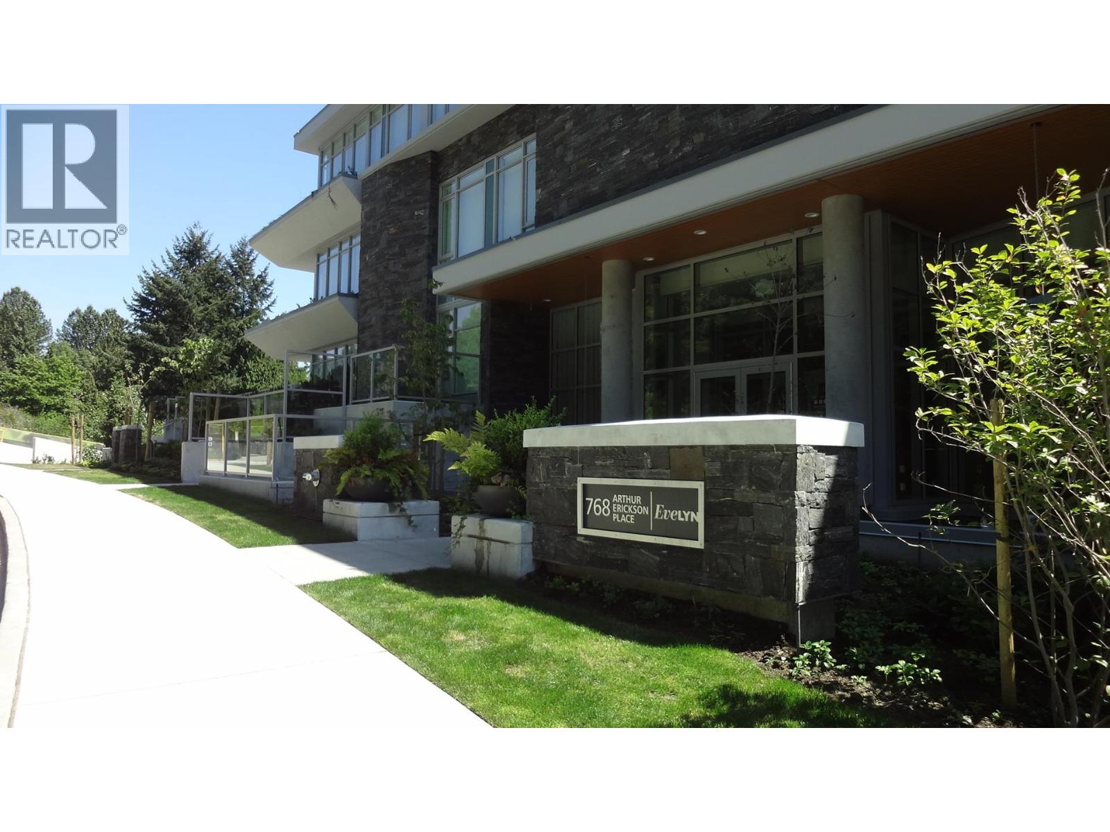 400 768 Arthur Erickson Place Property Photo 1