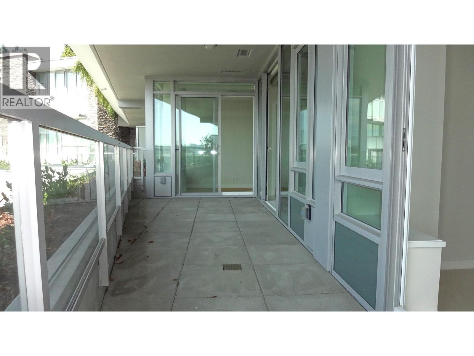 400 768 Arthur Erickson Place Property Photo 22