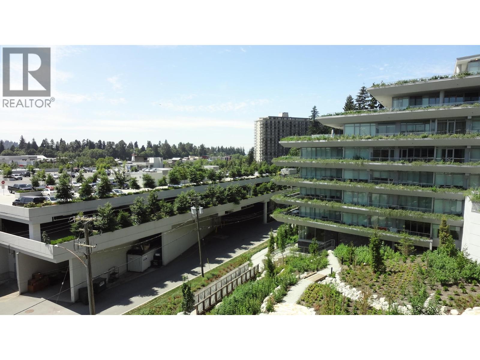 400 768 Arthur Erickson Place Property Photo 23