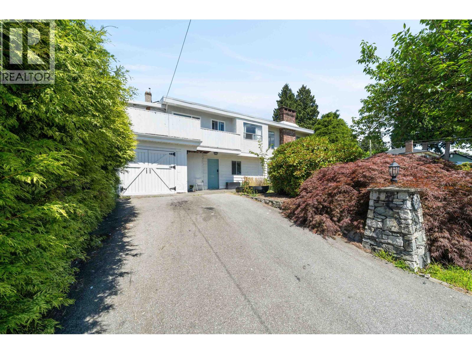 5395 Georgia Street Property Photo 2