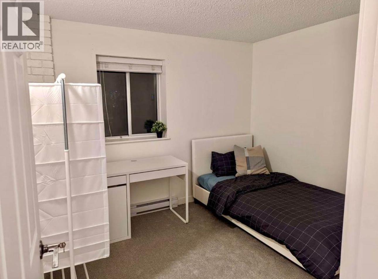 5395 Georgia Street Property Photo 12