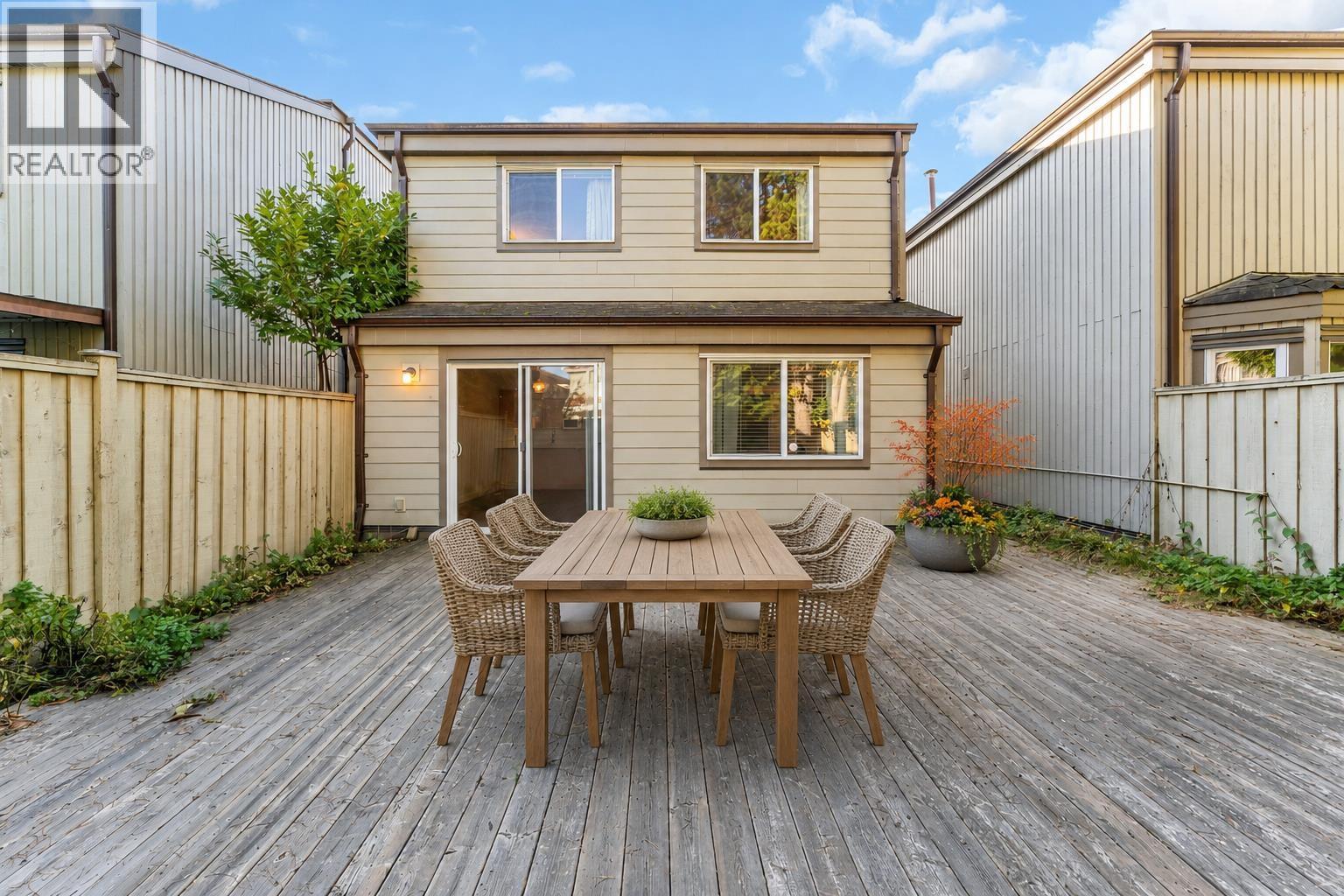 25 9880 Parsons Road Property Photo 4