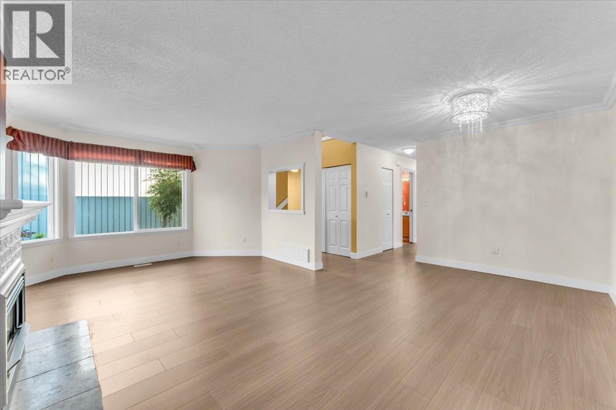 25 9880 Parsons Road Property Photo 8