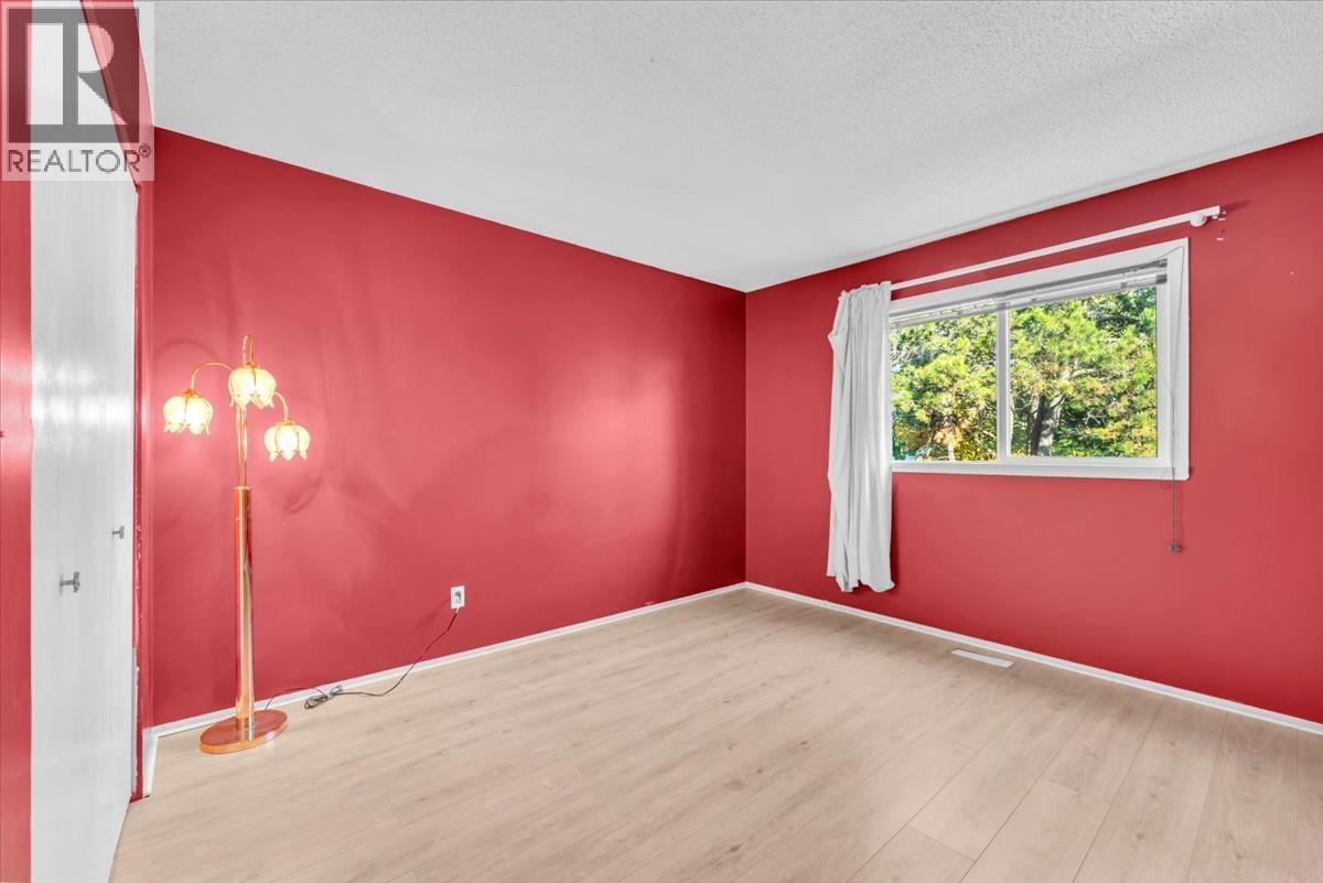25 9880 Parsons Road Property Photo 24