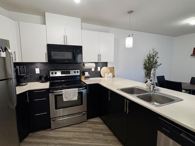 424 2565 Campbell Avenue Property Photo 10