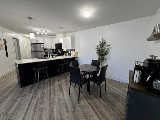 424 2565 Campbell Avenue Property Photo 14