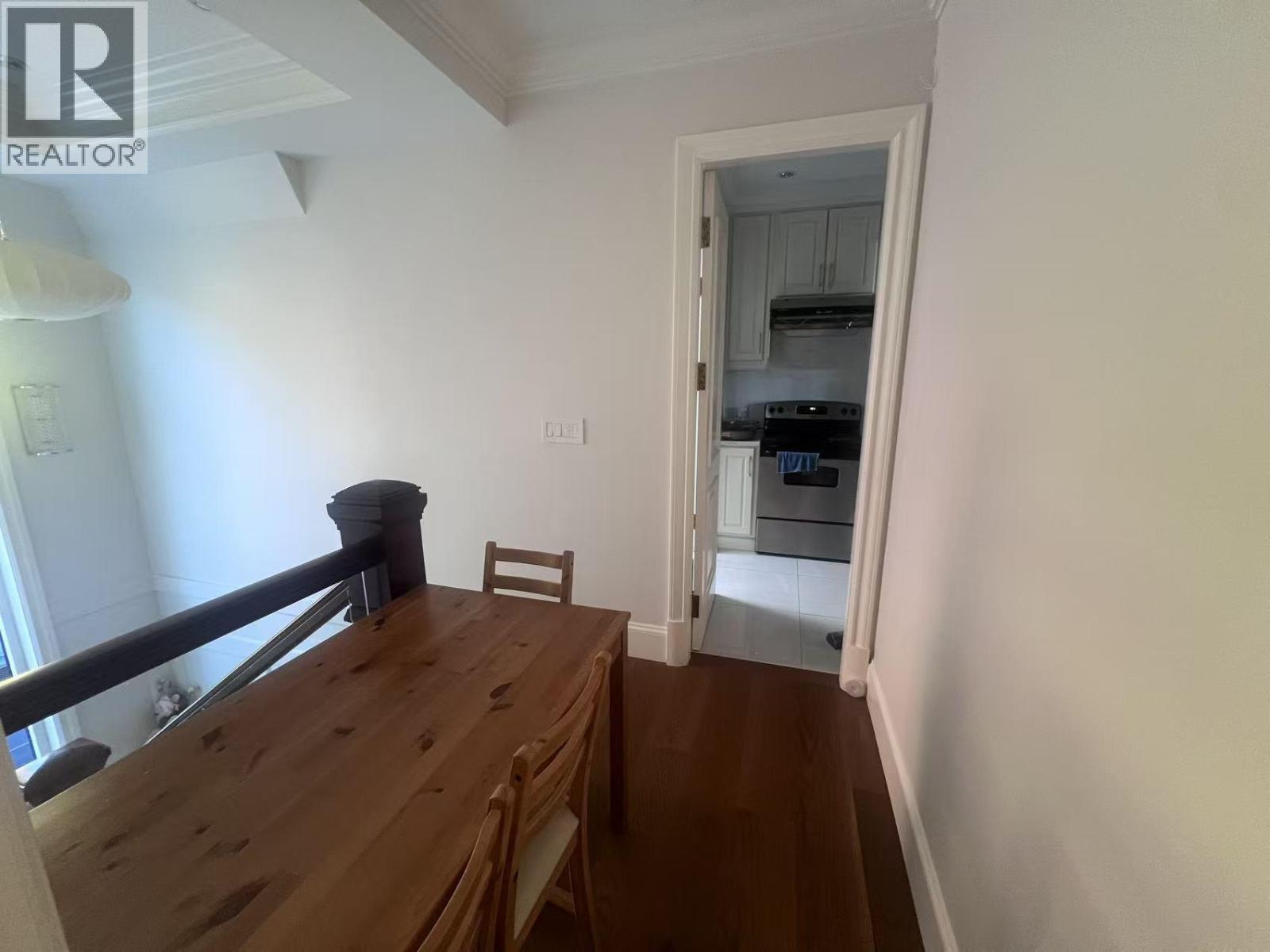 Upstairs 1310 Tyrol Road Property Photo 8