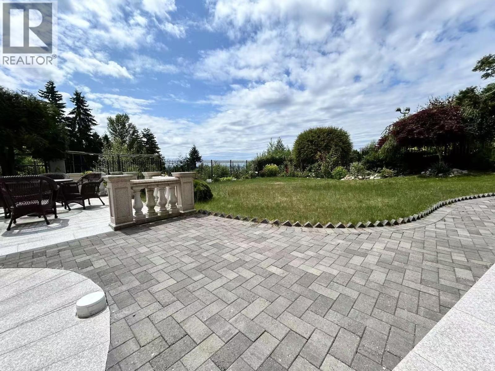 Bsmt 1310 Tyrol Road Property Photo 3