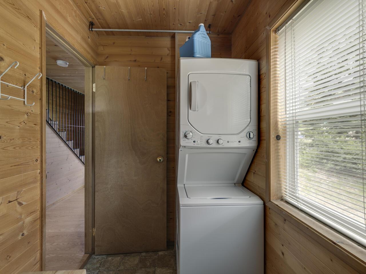 46880 Sakwi Creek Road Property Photo 3