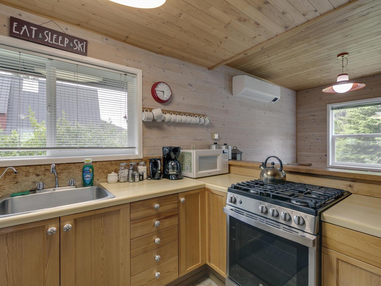 46880 Sakwi Creek Road Property Photo 8