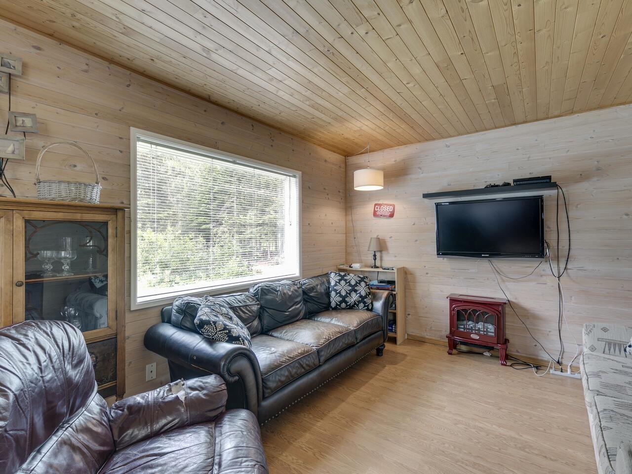 46880 Sakwi Creek Road Property Photo 14