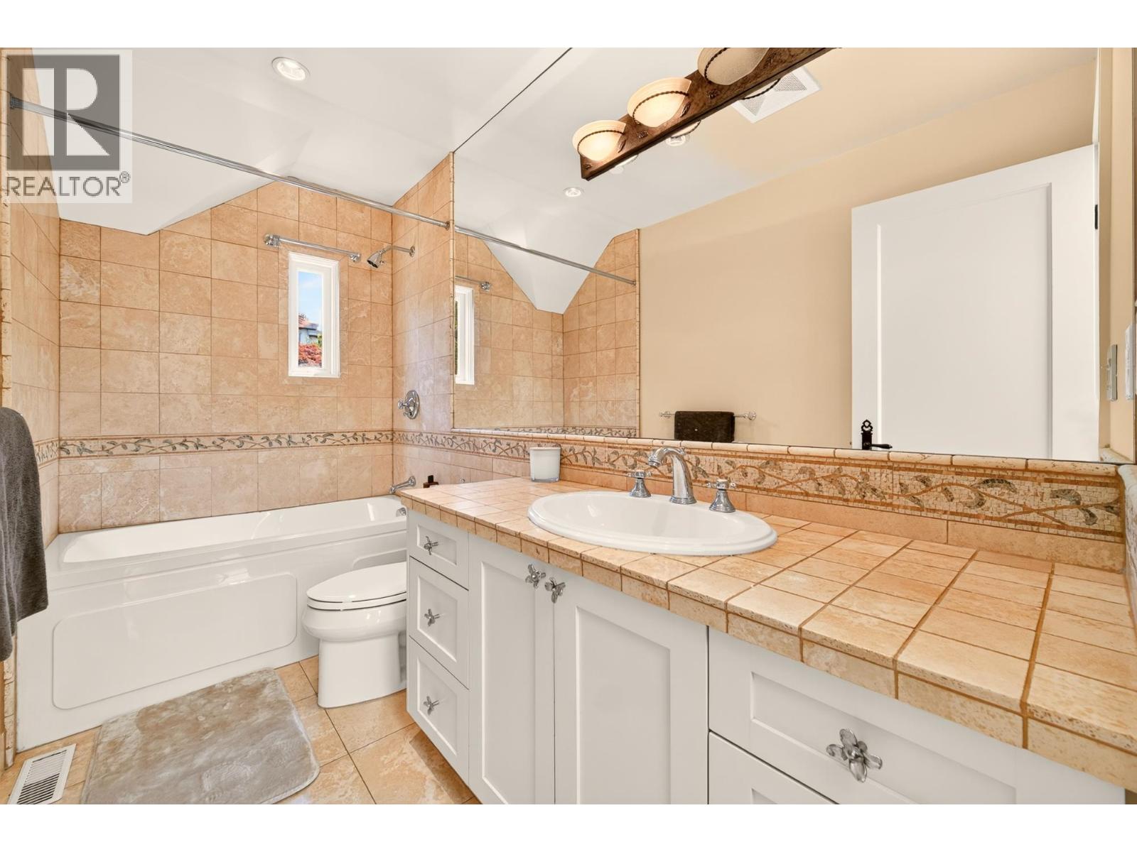 3835 W 12th Avenue Property Photo 32