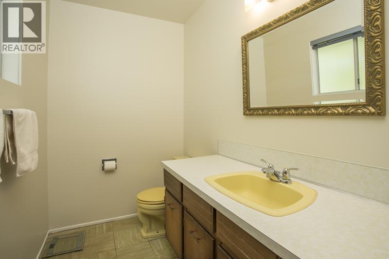 1470 June Crescent Property Photo 21