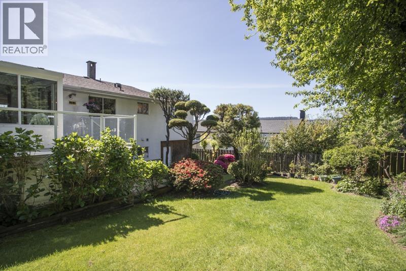 1470 June Crescent Property Photo 26