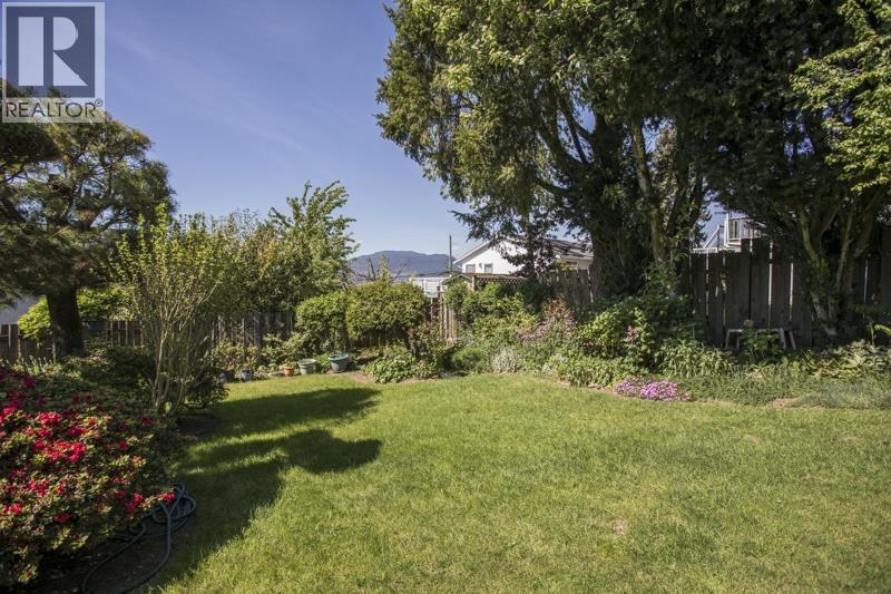 1470 June Crescent Property Photo 30