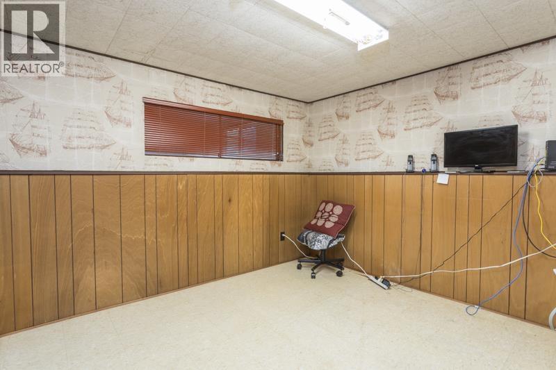 1470 June Crescent Property Photo 33