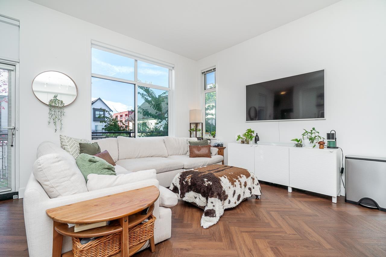 64 17555 57a Avenue Property Photo 11