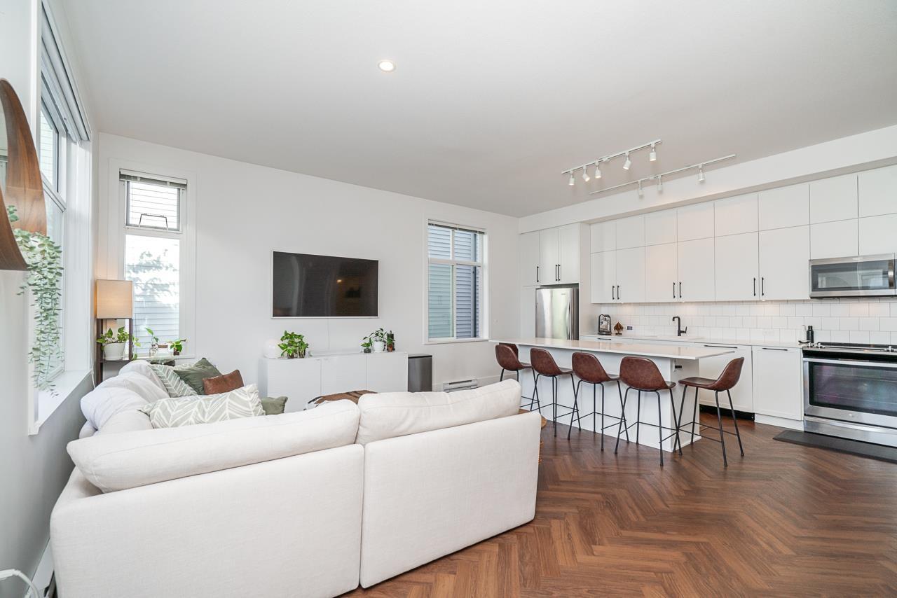 64 17555 57a Avenue Property Photo 12