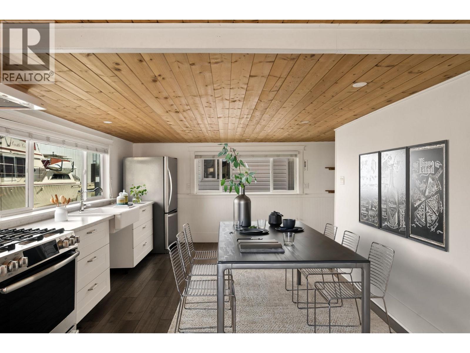 5 23080 Dyke Road Property Photo 12