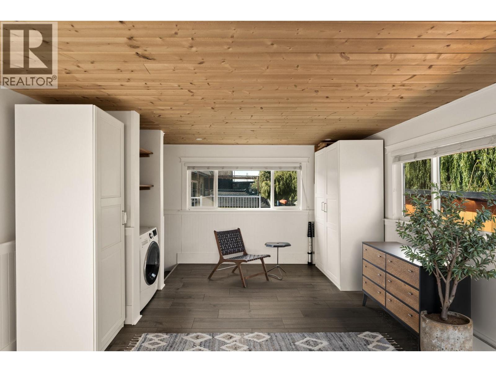 5 23080 Dyke Road Property Photo 19